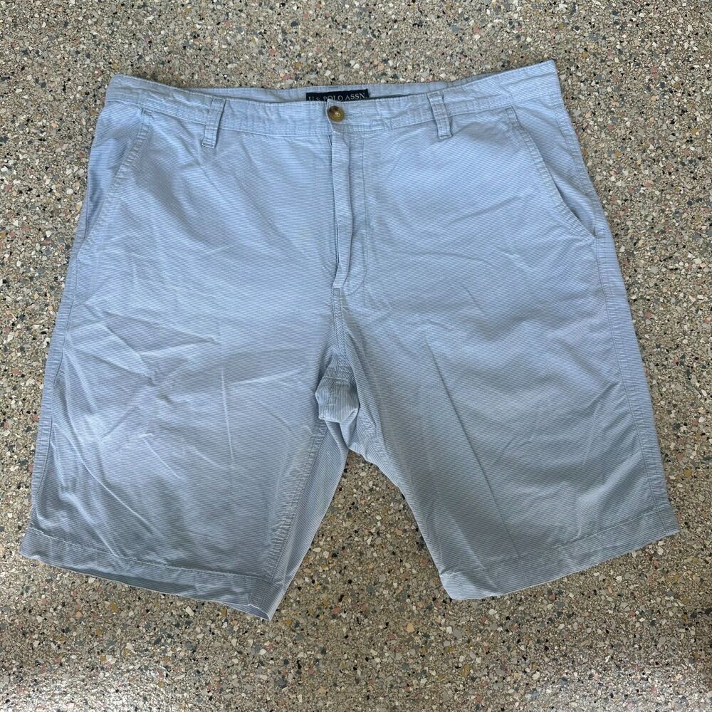 U.S. Polo Assn. Mens Shorts Size 36 Preppy Light Blue and White Stripes